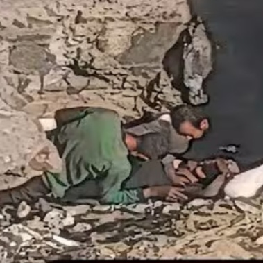 فيديو فتاة شبرا الخيمة المسرب معا ثلاثة أشخاص كامل
